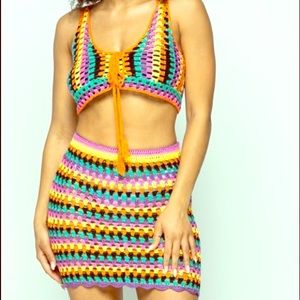 Selling two-piece knit !! Comes in s, m or large